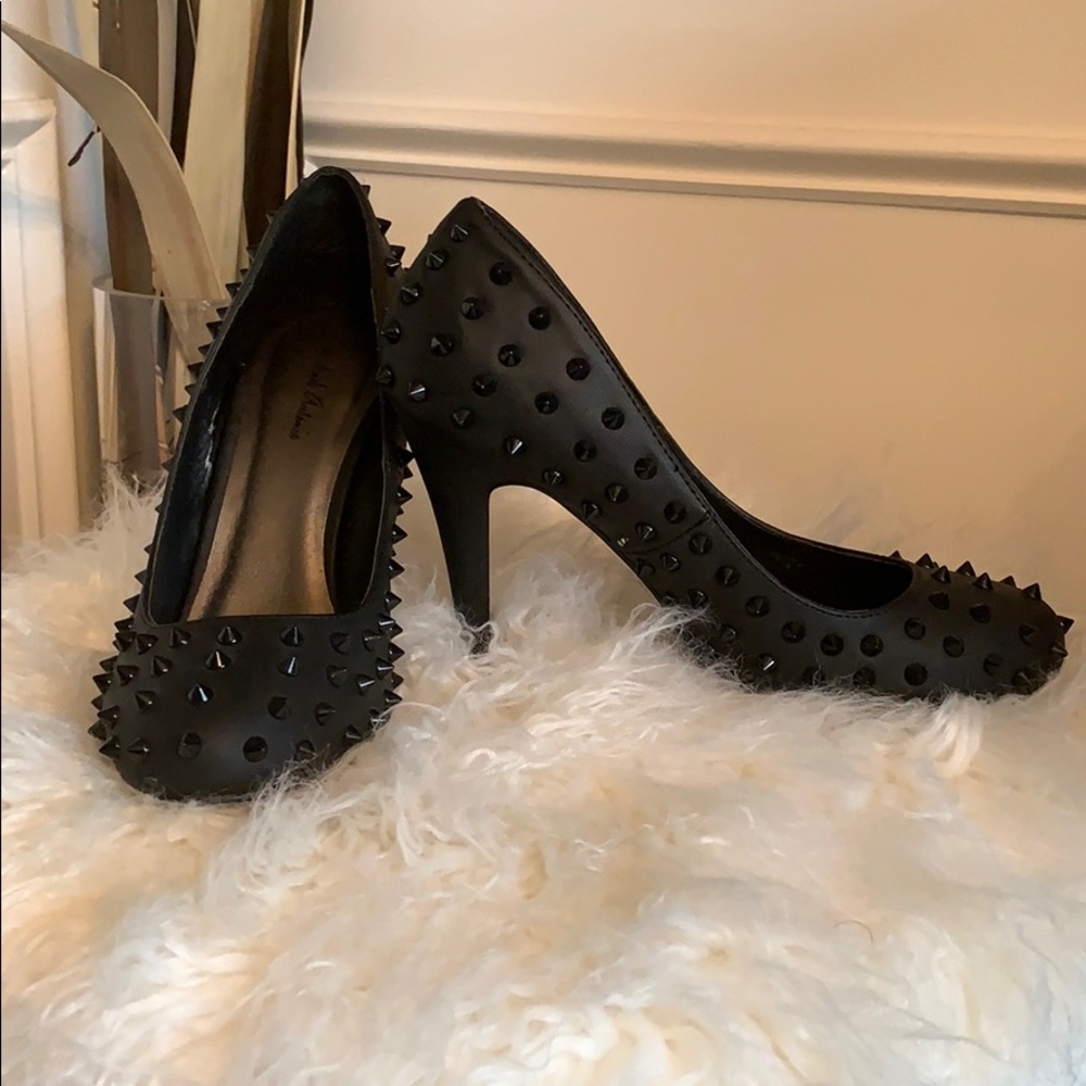 Stud , matte black heels